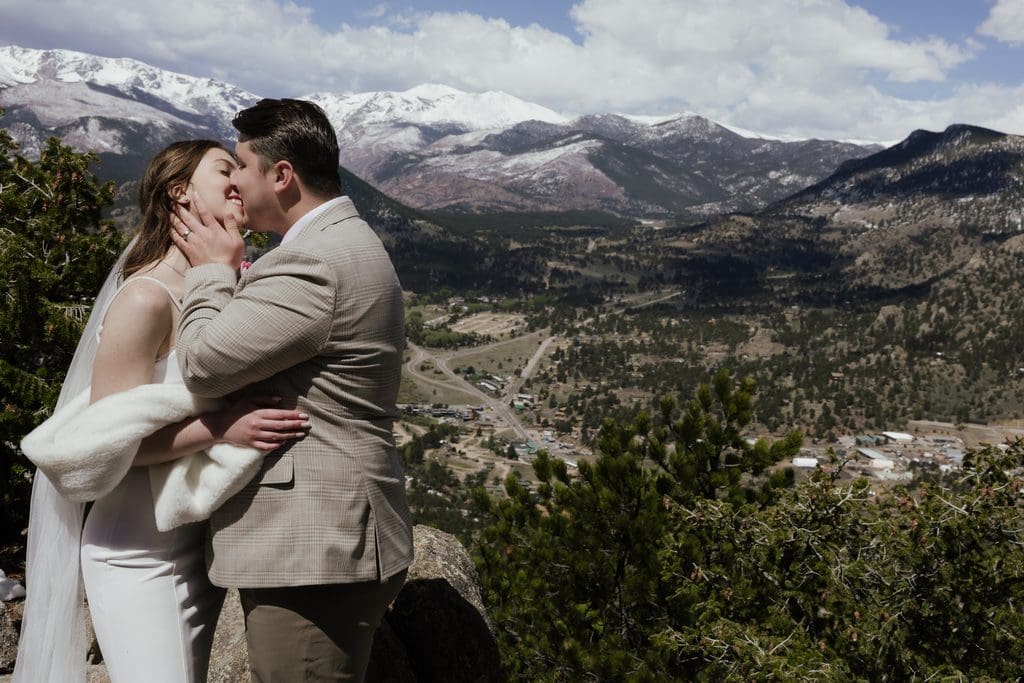 Where to Elope in Colorado - Rocky Mountain National Park wedding - Estes Park Elopement